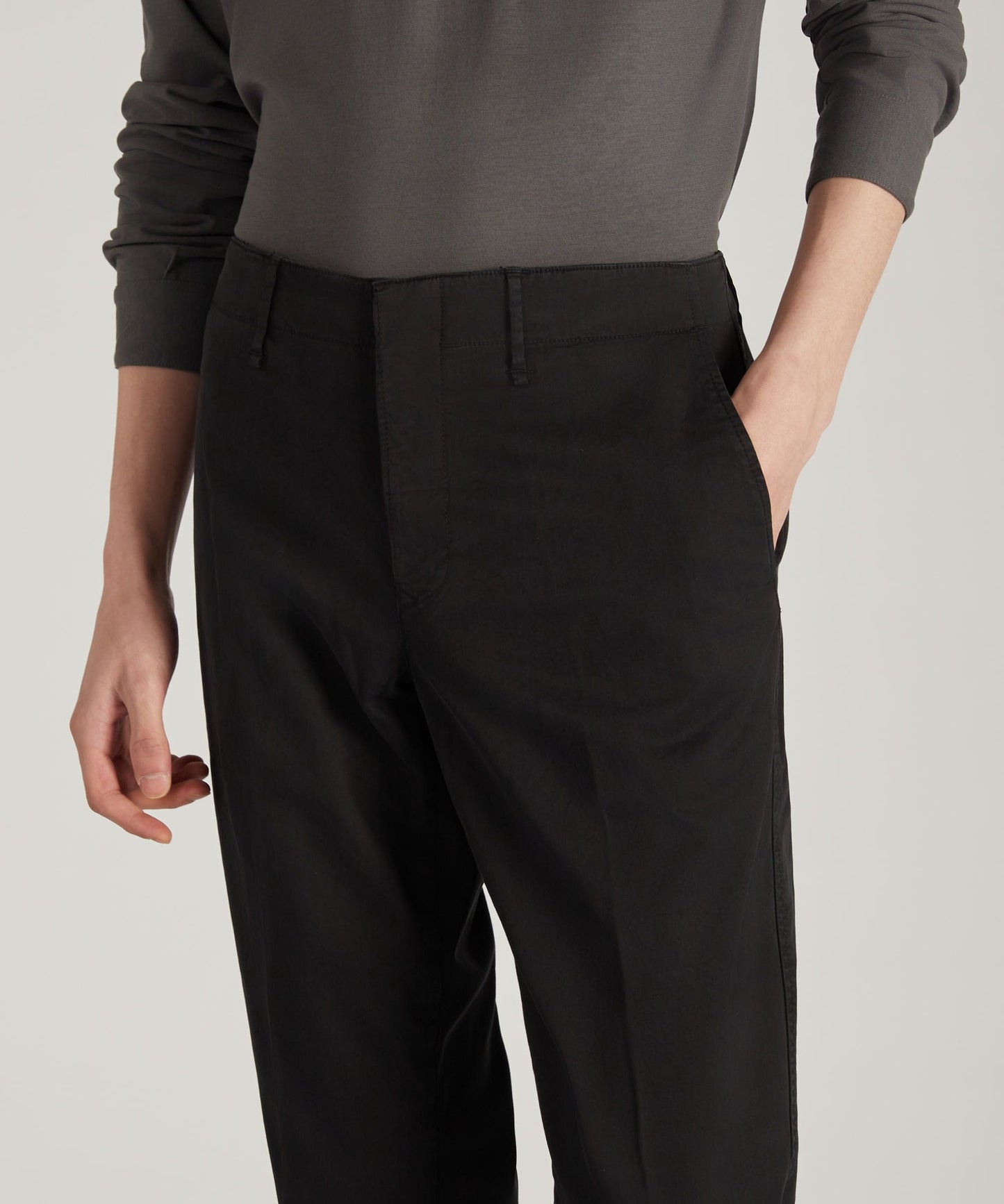 Slim fit trousers in certified stretch gabardine