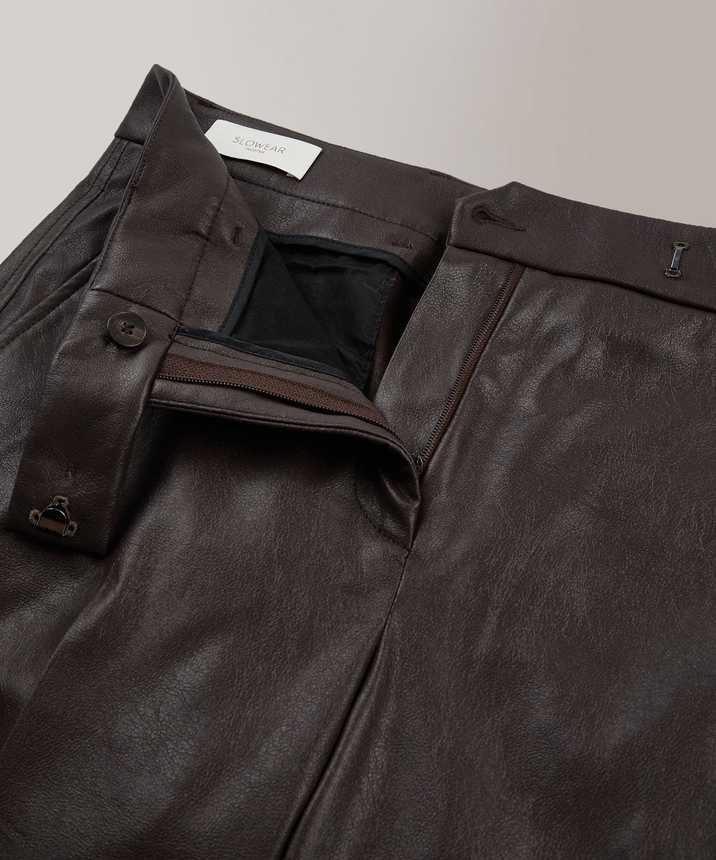 Incotex - Slim-fit faux leather trousers - dark brown