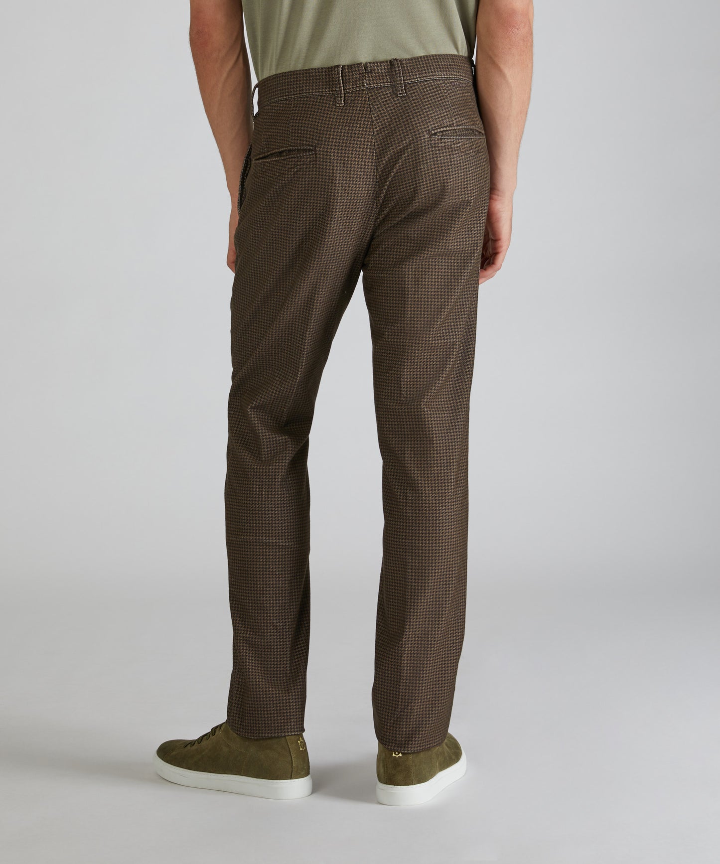 Pantalone slim fit in fustagno di cotone