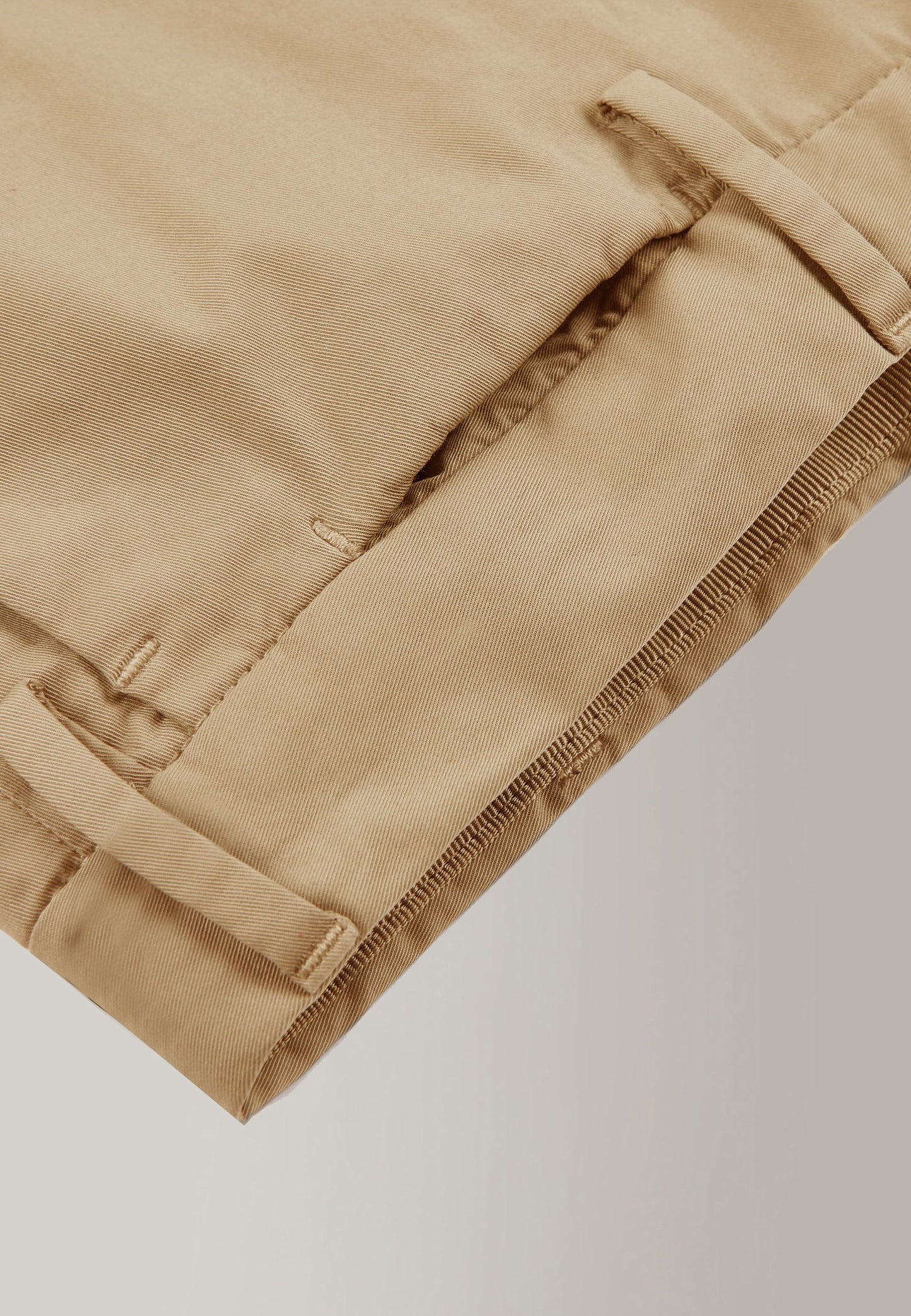 Slim-fit certified Royal Batavia cotton trousers