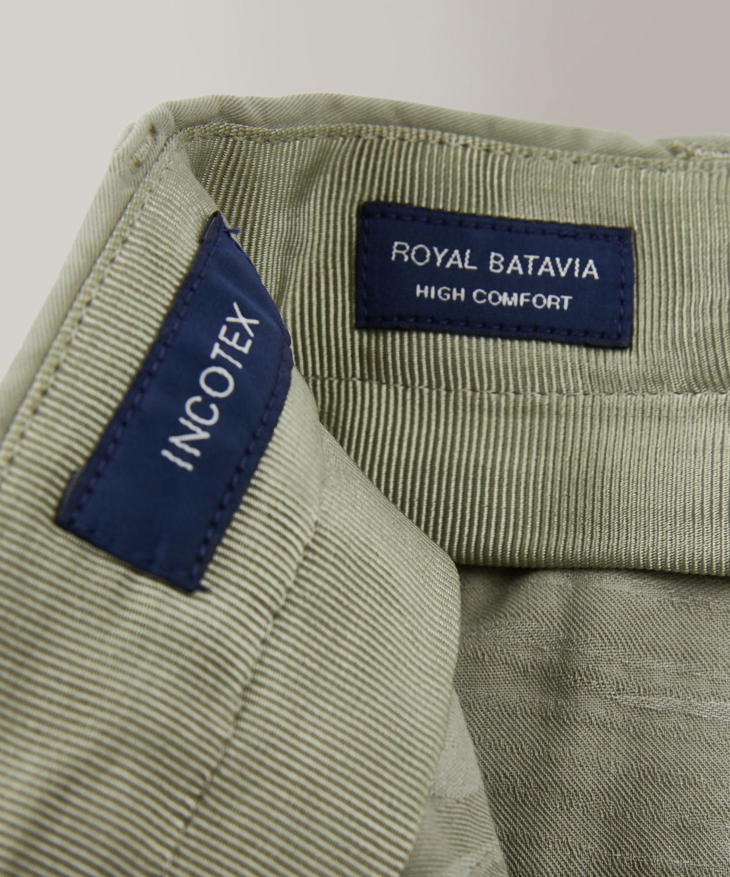 Regular-fit trousers in certified Royal Batavia cotton