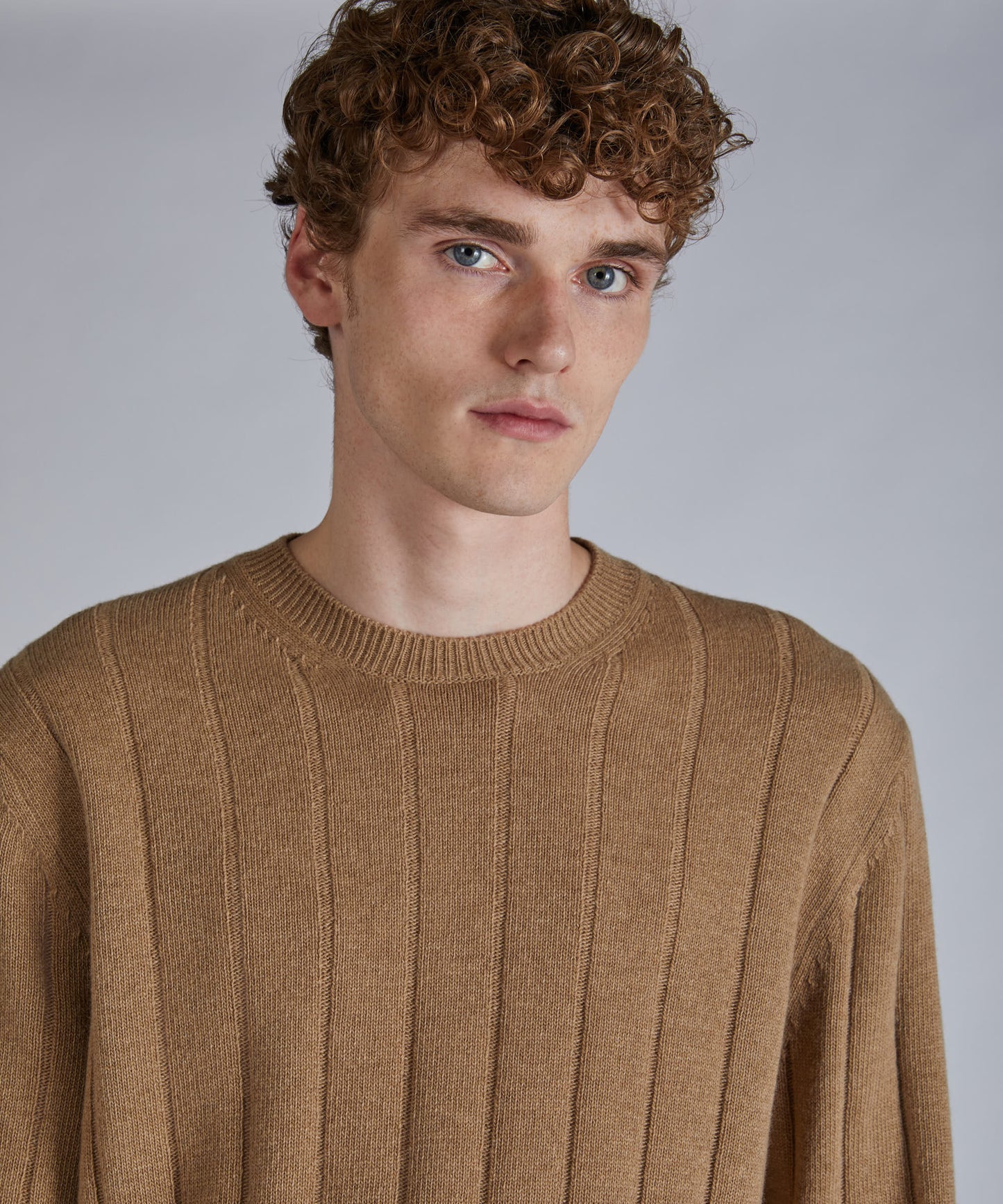 Slim-fit wool and cashmere crew neck sweater