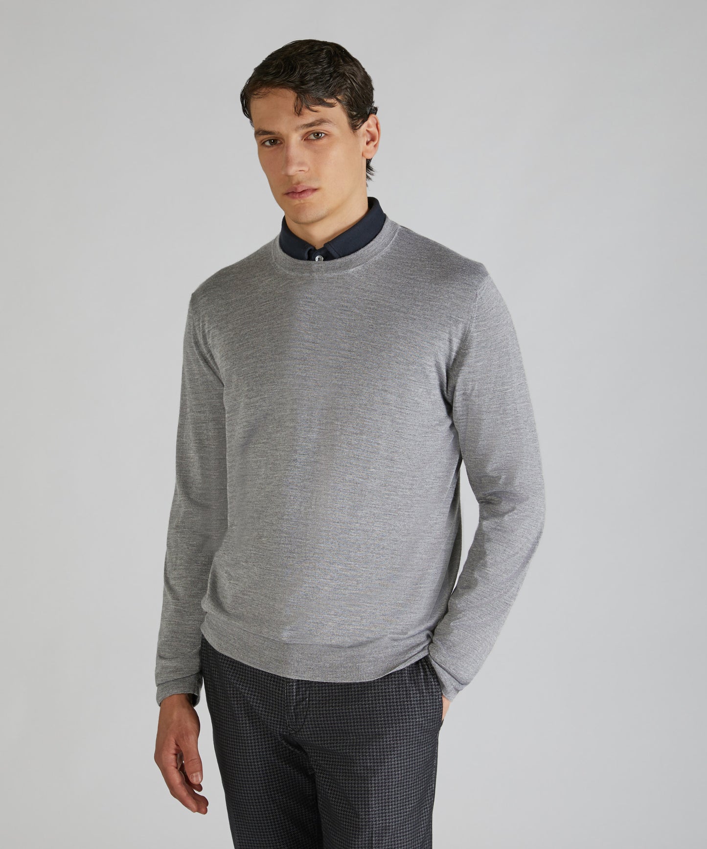 Girocollo slim fit in cashmere e seta