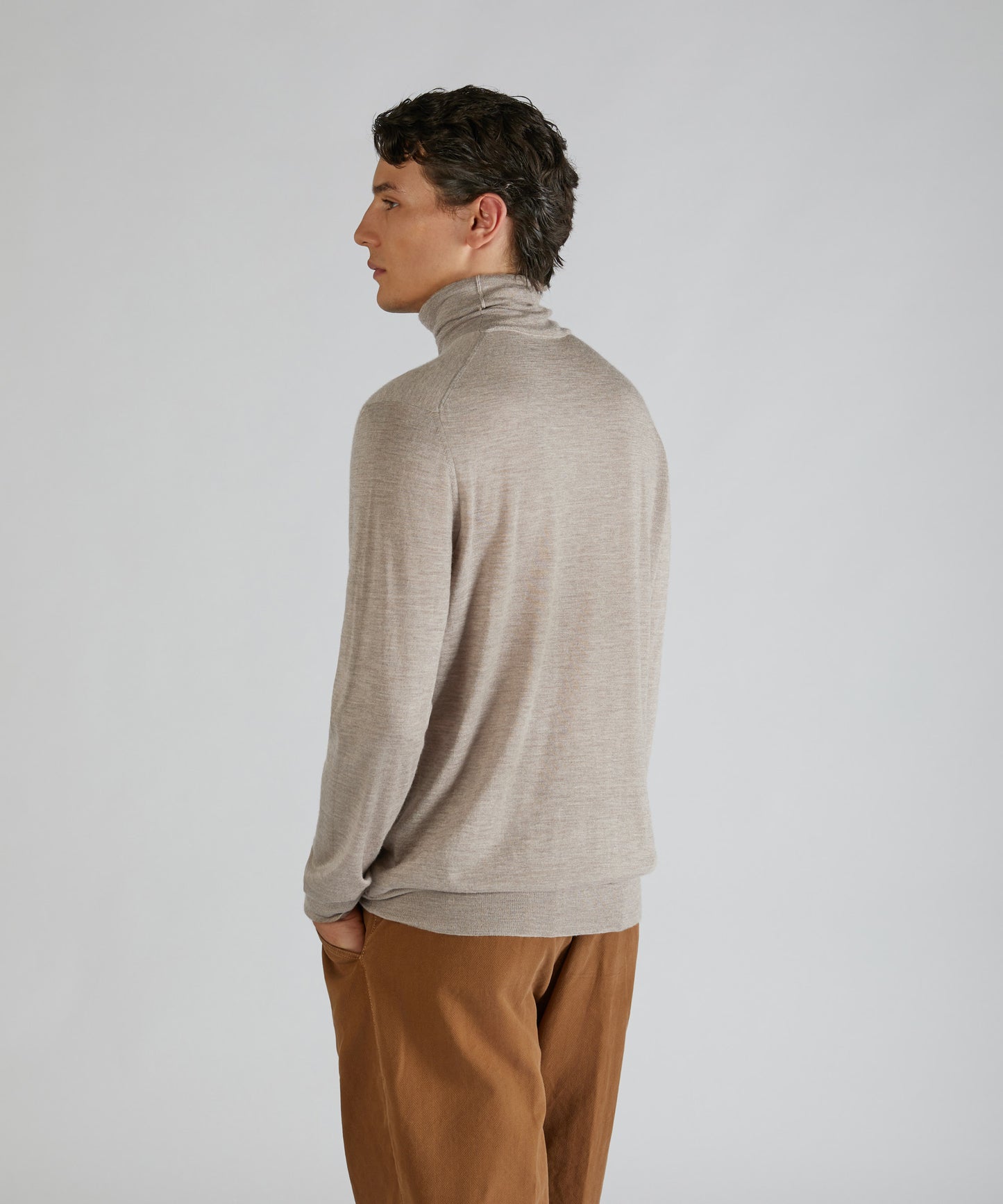 Rollkragenpullover Slim Fit aus Kaschmir und Seide