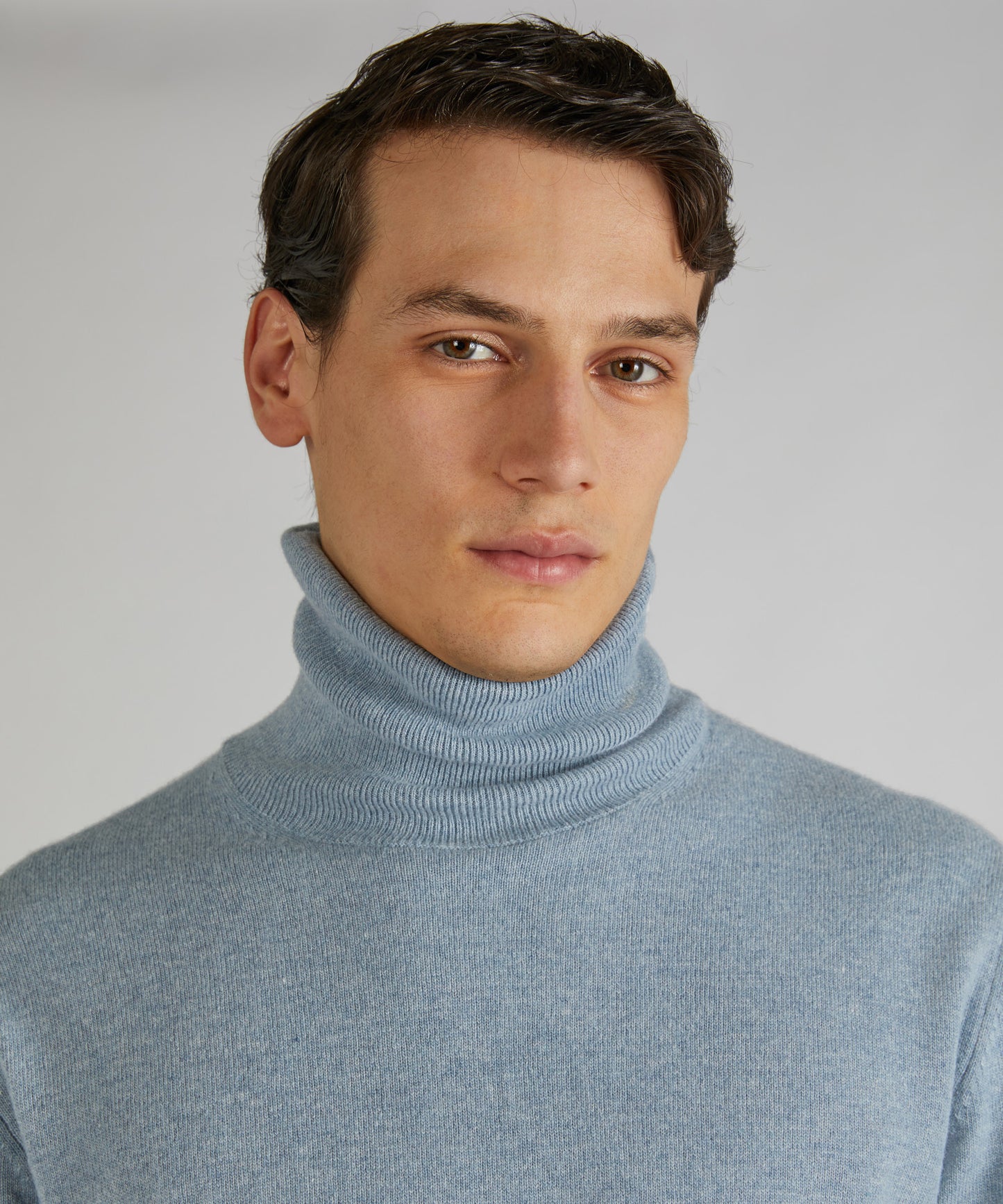 Slim-fit wool and cashmere turtleneck sweater