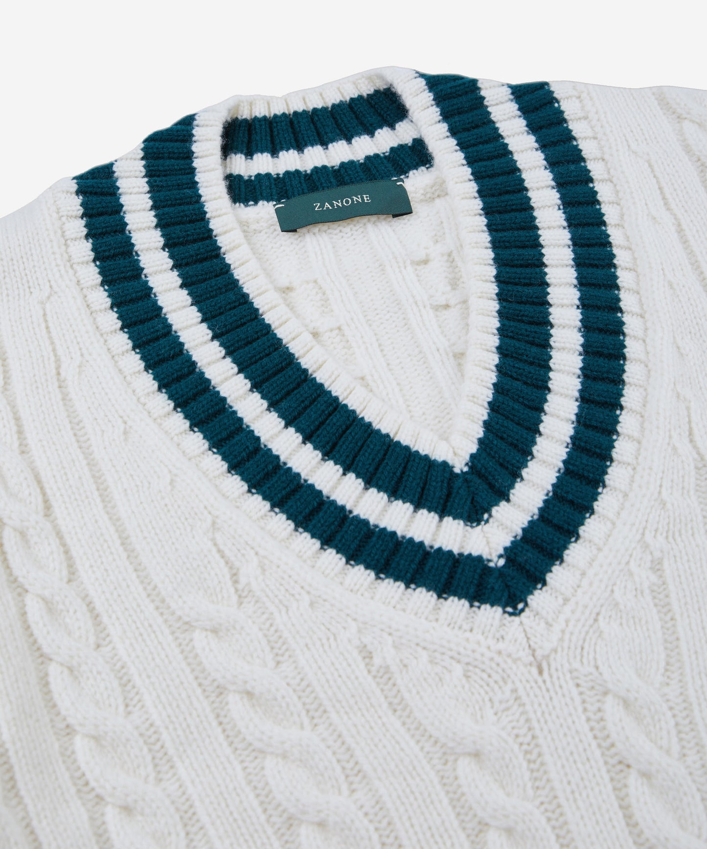 Geelong wool V-neck sweater