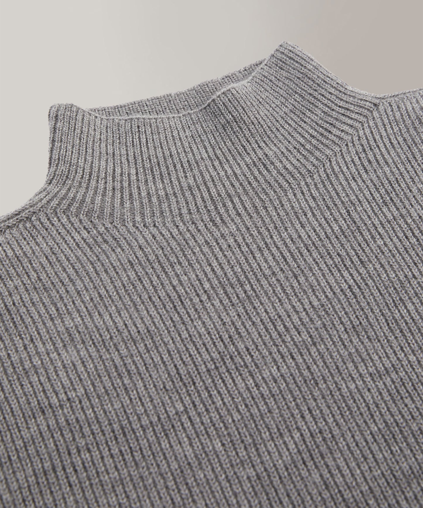 Slim-fit wool turtleneck sweater