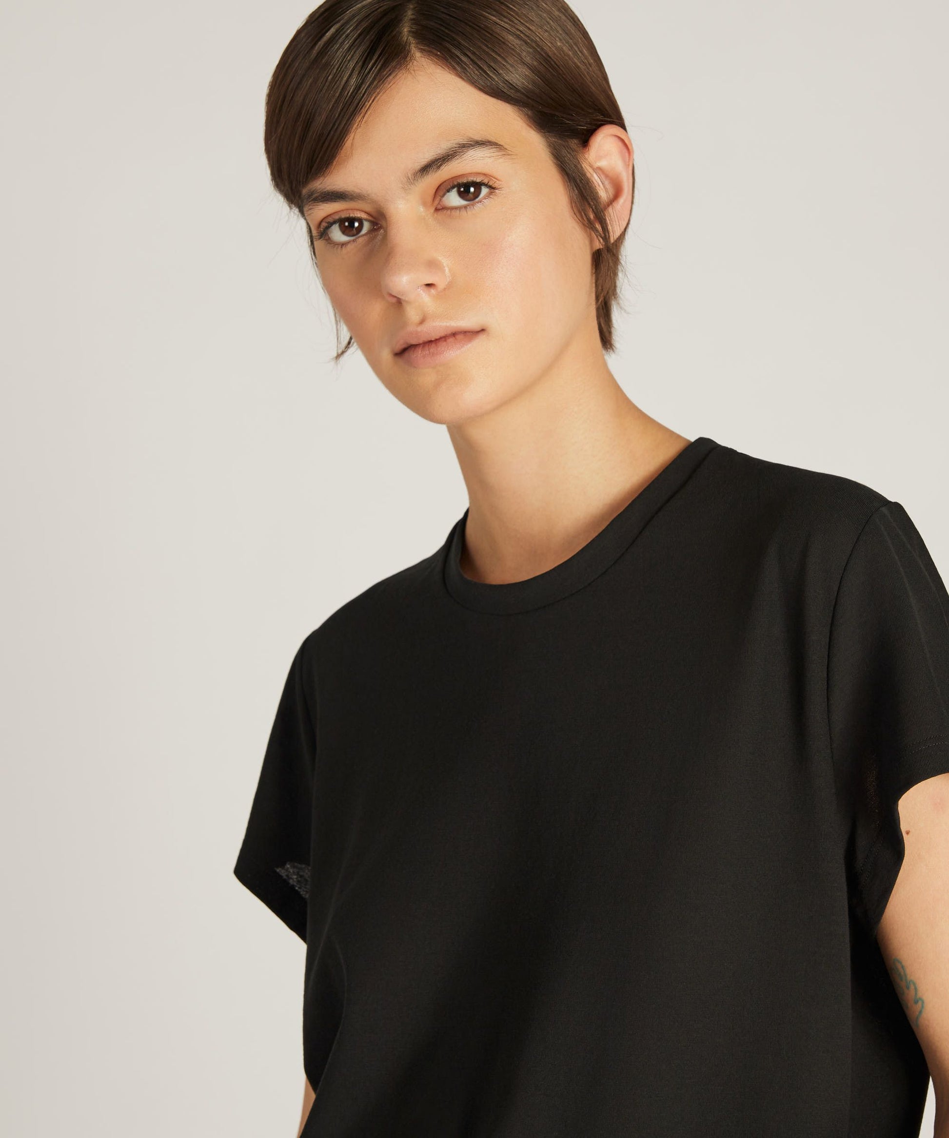 Zanone - Regular fit t-shirt in organic IceCotton - black