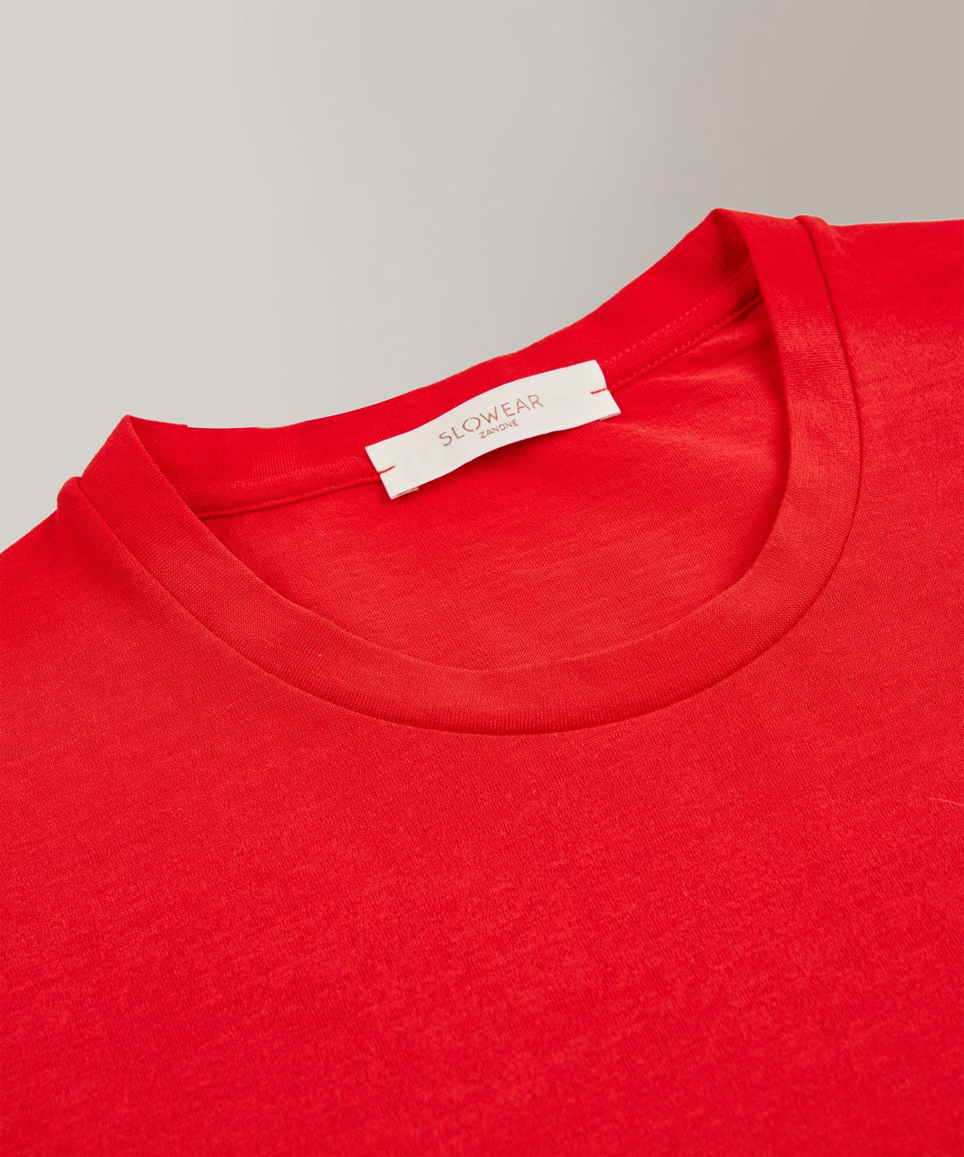 Zanone - Regular fit t-shirt in organic IceCotton - lacquer red