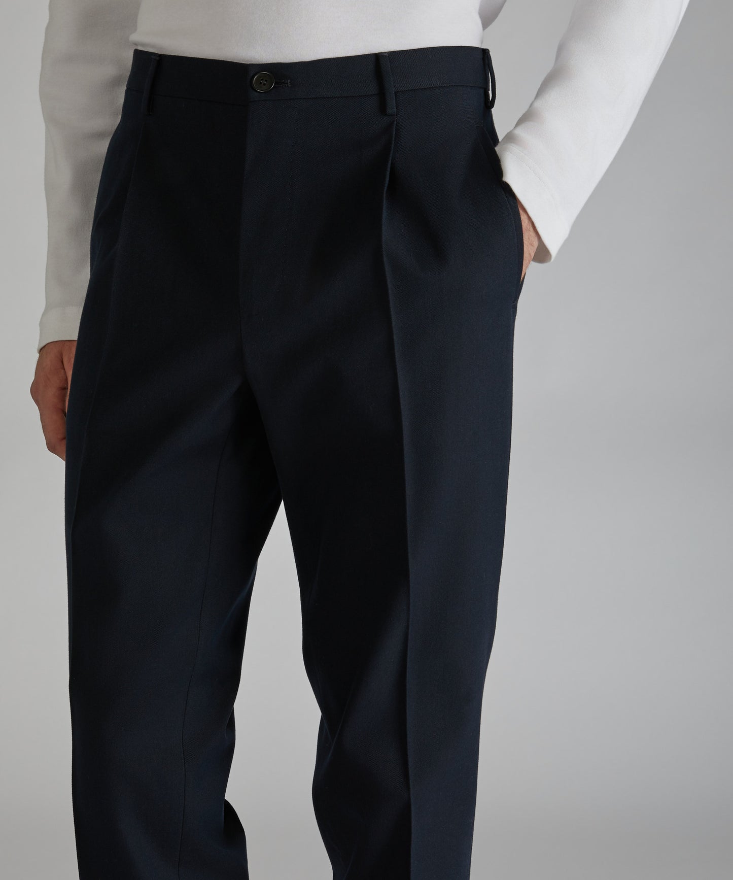 Tapered-fit trousers in cotton and wool twill